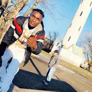 Meet your Posher, Alonso boulos